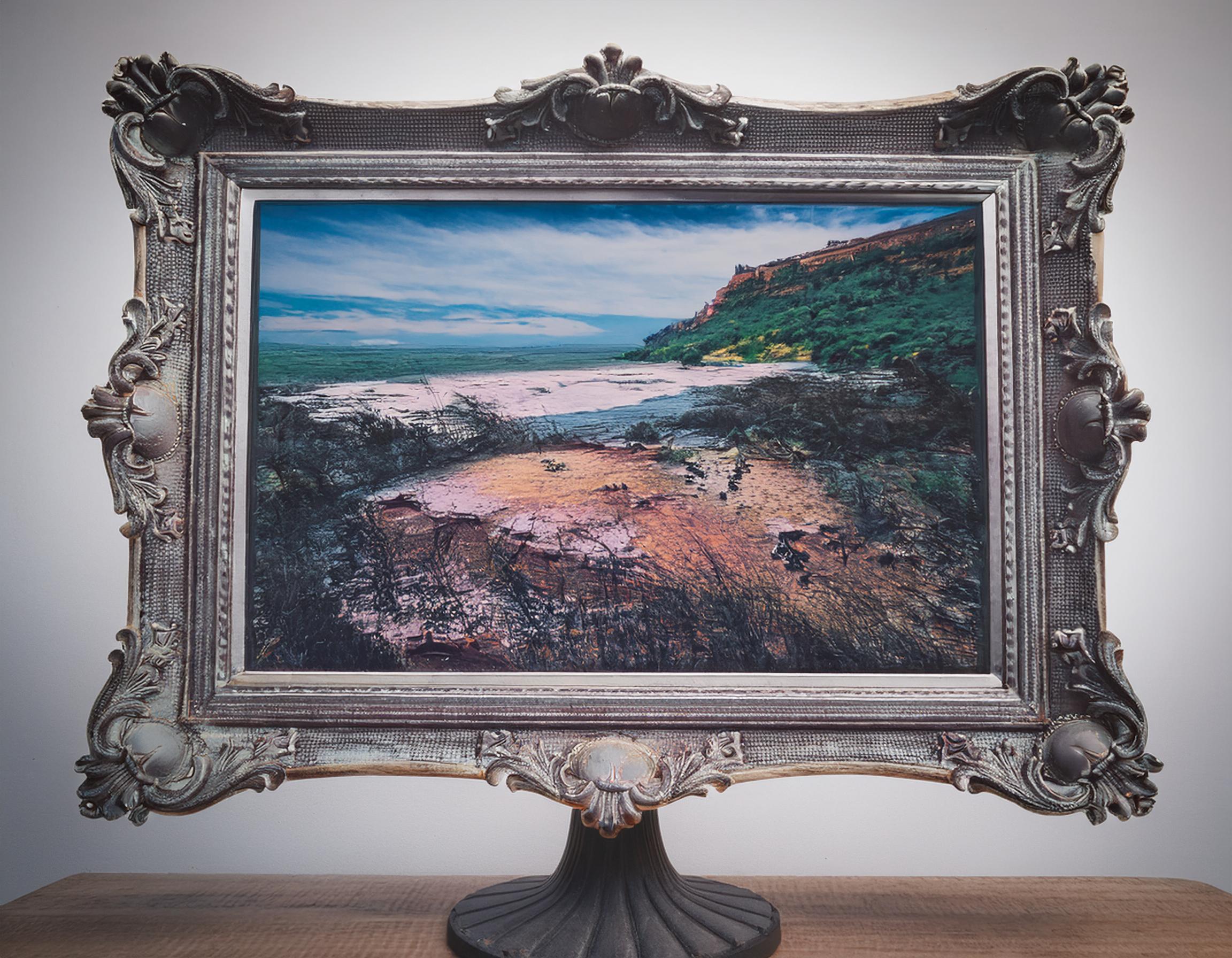 Create Stunning Picture Frames for your Paintings or Photos